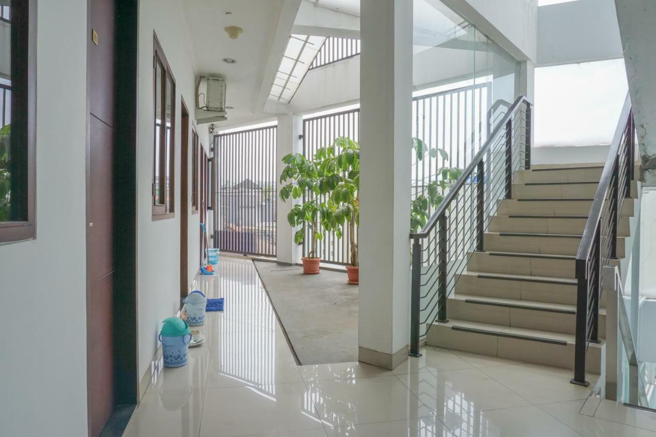 בנדונג Residences By Reddoorz Near Maranatha University מראה חיצוני תמונה